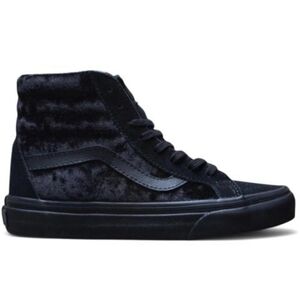 Vans Sk8-Hi Reissue Velvet Black High-Top Velvet Sneakers Size 7.5